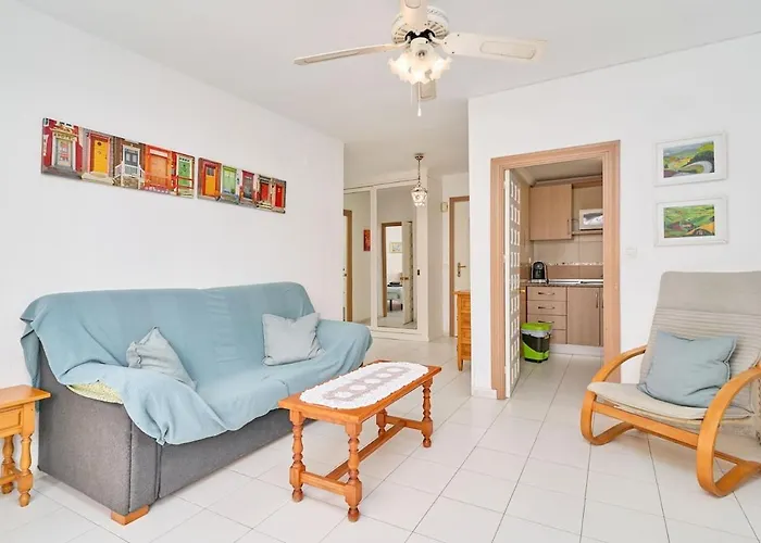 Large One Bed Apartment