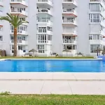 Large One Bed Διαμέρισμα *